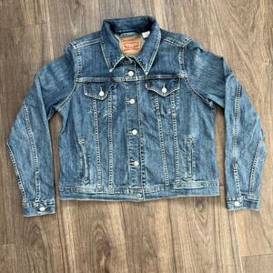 Levis Denim Jacket Womens XL Medium Blue Wash Jean Trucker Biker Country Western